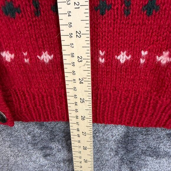 Vtg Eddie Bauer Holiday Deer Wool Cardigan Sweater Green Red Fair Isle L* - Picture 6 of 11